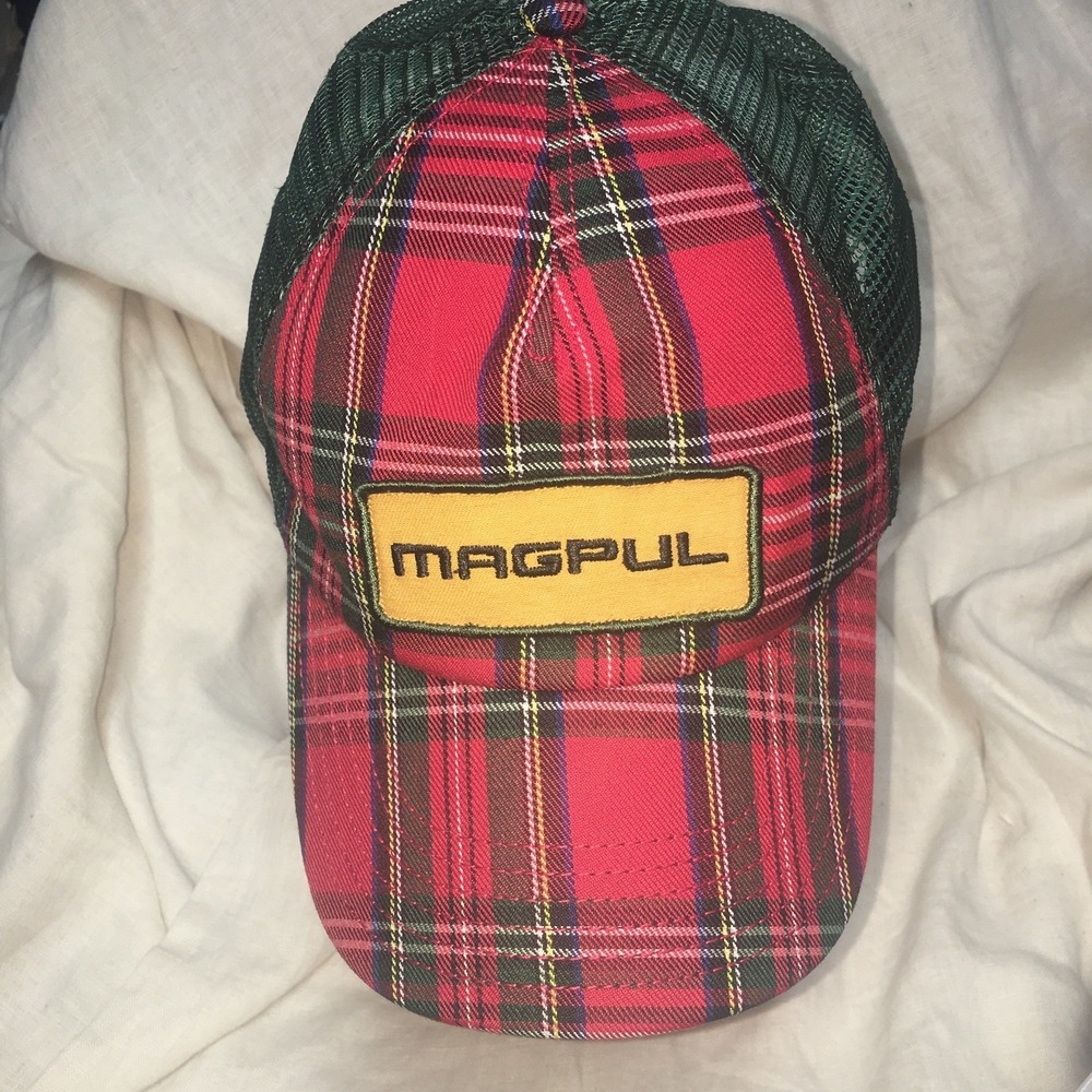 Vintage MAGPUL Red Green Plaid Trucker‎ Cap, Snap Back